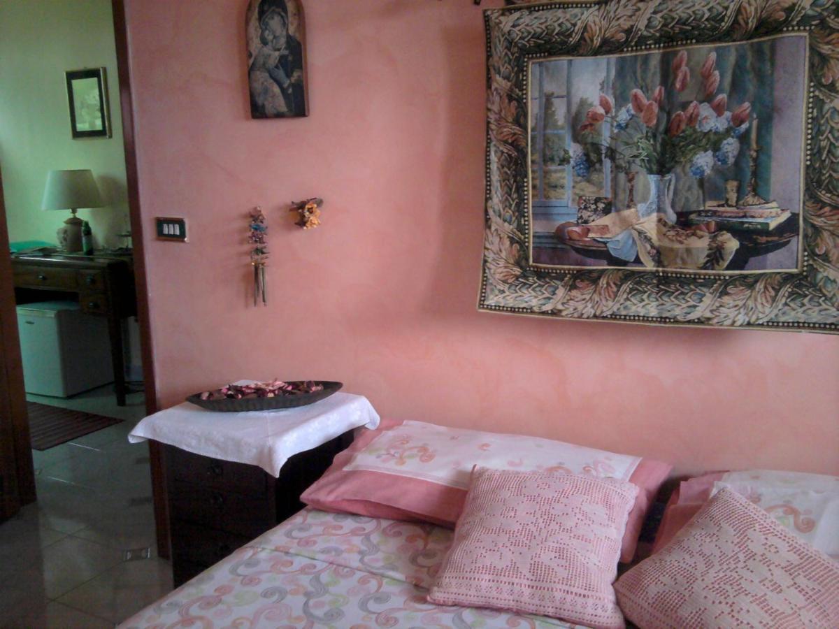 La Casa Di Mariu Furnari Exterior foto